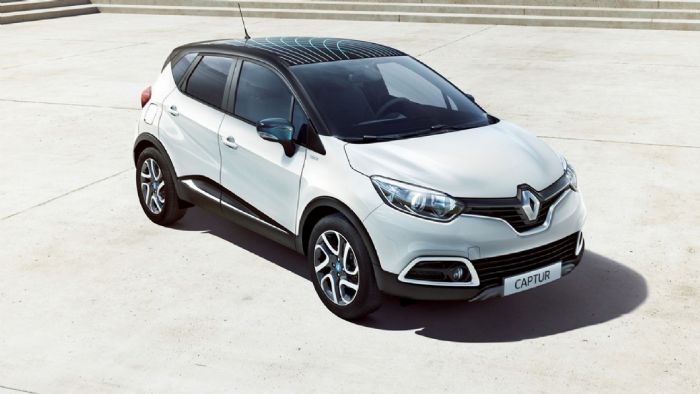 Η Renault, ορμώμενη από την εμπορική επιτυχία του Captur, παρουσιάζει τη σπέσιαλ έκδοση Wave, στην οποία το μικρό crossover αποκτά επιπλέον εξοπλισμό και …στιλ.