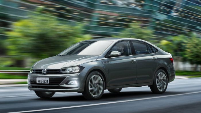 Το νέο Volkswagen Virtus ή αλλιώς η sedan έκδοση του Polo hatchback, μόλις έκανε το παγκόσμιο ντεμπούτο του στη Βραζιλία, όπου θα λανσαριστεί τον Ιανουάριο.