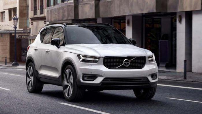 Το XC40 θα λάβει αυτό το φθινόπωρο υβριδική έκδοση.